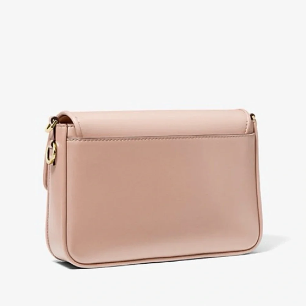 Michael Kors Bradshaw Messenger Crossbody Bag